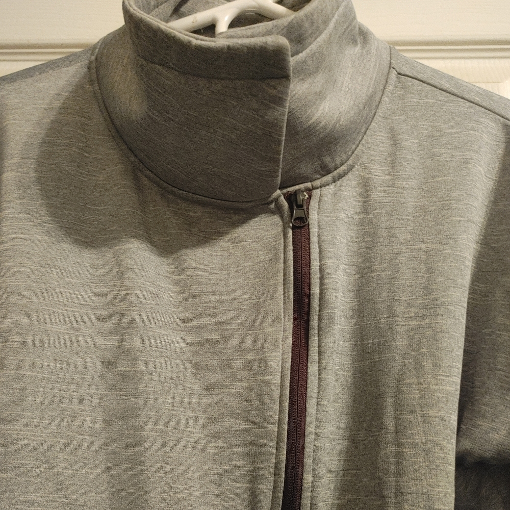 Comfy Jacket - Picture 5 of 6